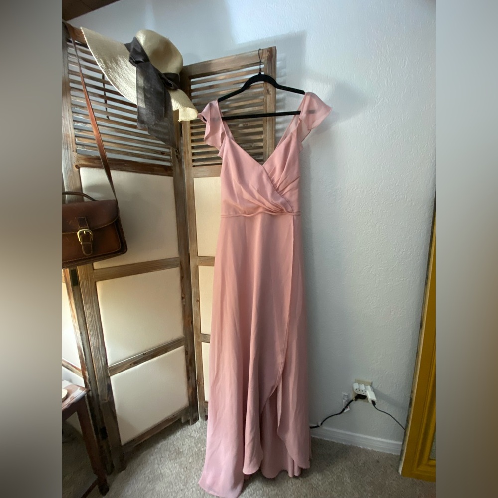 Elegant Pink Maxi Dress